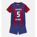 Barcelona Inigo Martinez #5 Replika Babykläder Hemma matchkläder barn 2023-24 Korta ärmar (+ Korta byxor)